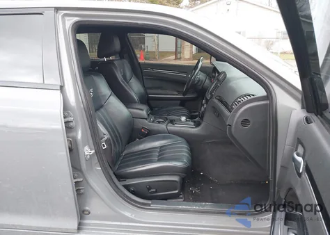 2017 Chrysler 300 300S Awd z USA, uszkodzony, nr VIN 2C3CCAGG6HH591895